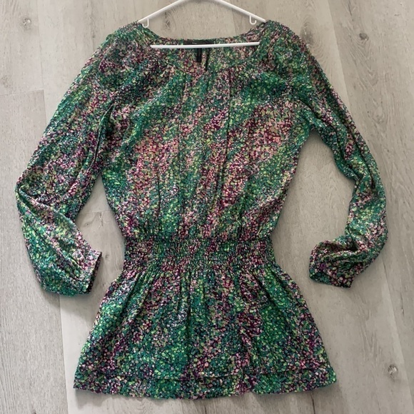 BCBGMaxAzria Dresses & Skirts - BCBGMAXAZRIA size S dotted mini dress 100% silk green purple layers tunic